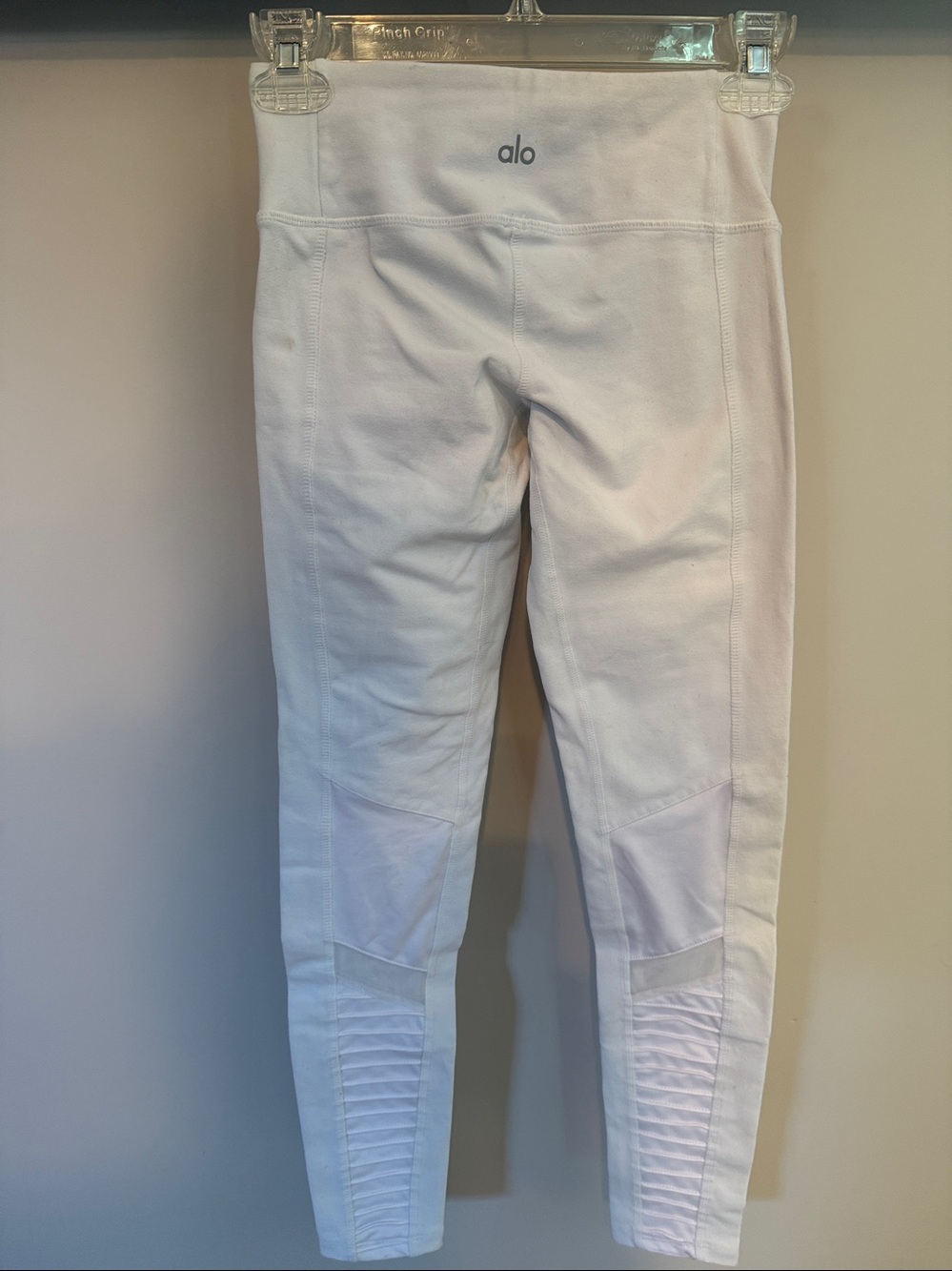 ALO Yoga Moto Leggings XXS - Picture 3 of 7